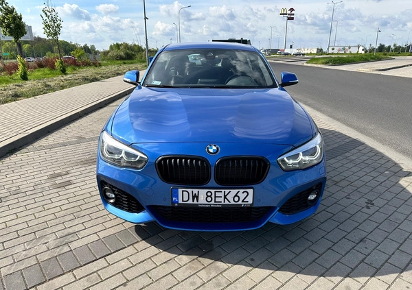 BMW Seria 1 cena 96000 przebieg: 29972, rok produkcji 2019 z Wrocław małe 56